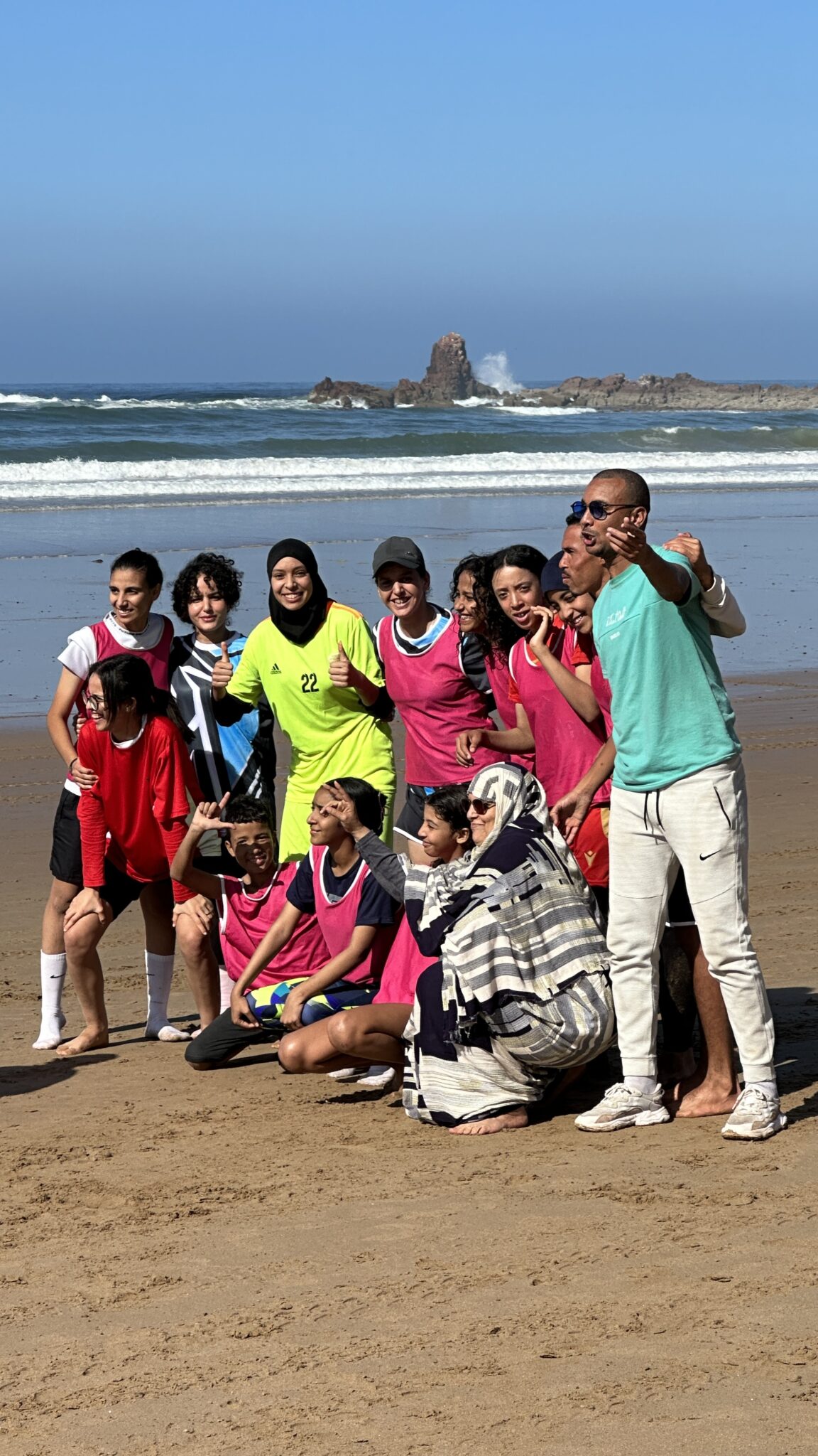 FrauenNationalMannSchaft trainiert in Legzira Beach vanista.de